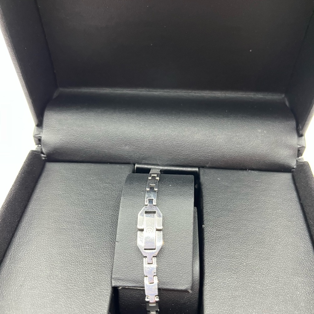 Movado Ela Bangle Watch, Blue Mother Of Pearl Dial - Picture 5 of 9